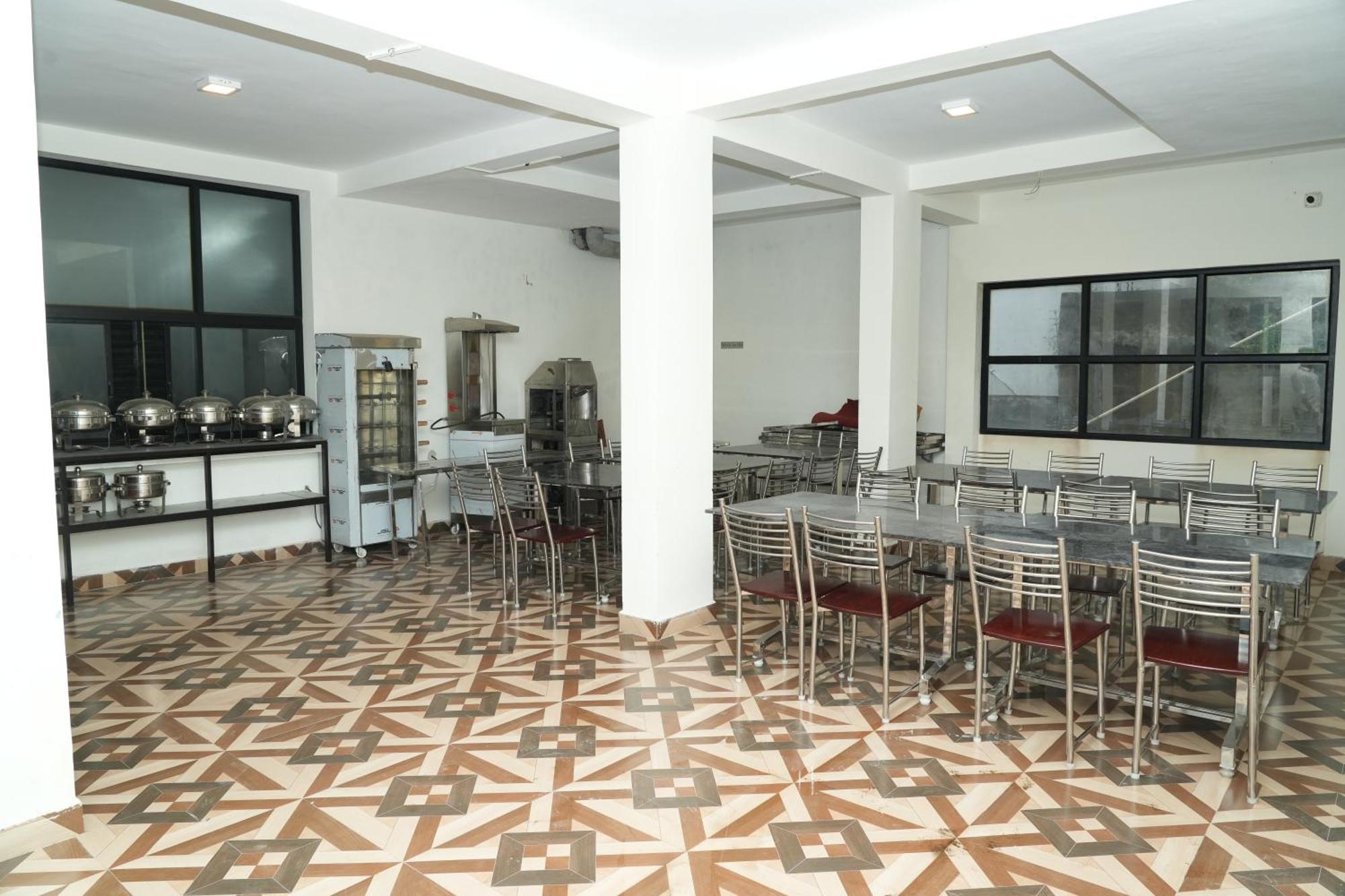 Vetrivel International By Brown Tree Resorts كوديكانال المظهر الخارجي الصورة