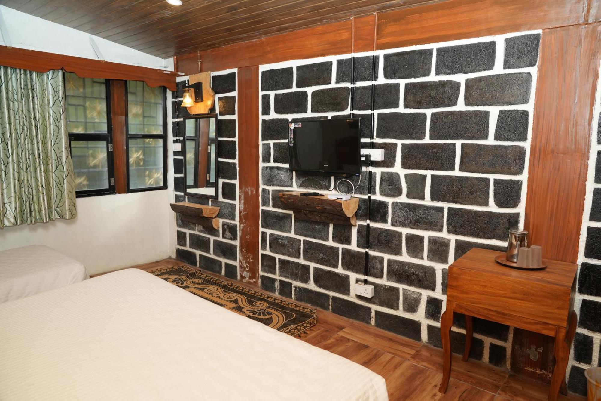 Vetrivel International By Brown Tree Resorts كوديكانال المظهر الخارجي الصورة